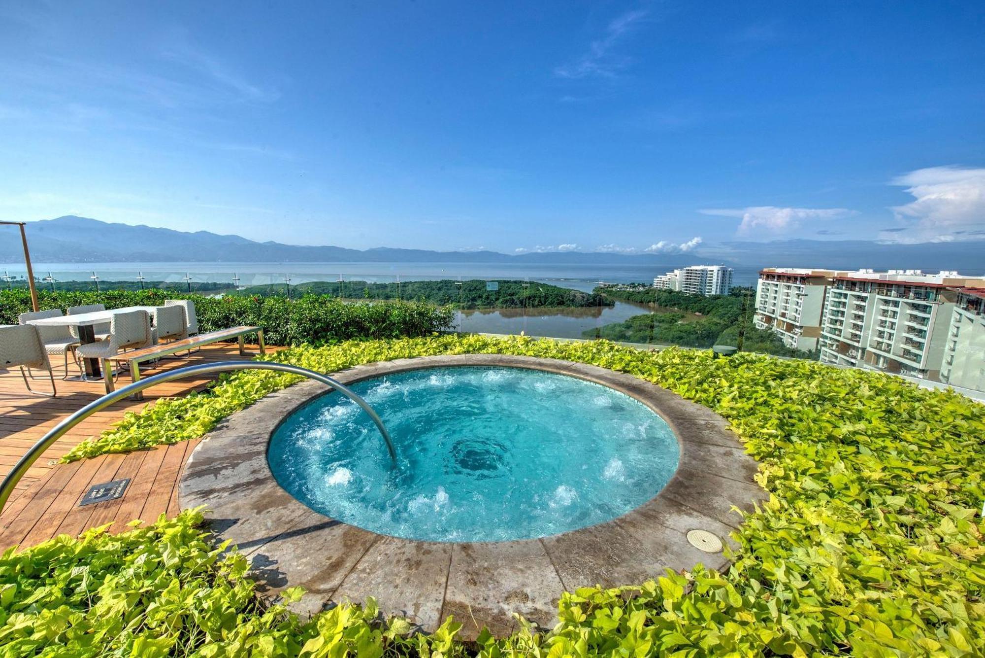 The Grand Luxxe Three Bedroom Spa Suite Nuevo Vallarta Exterior photo