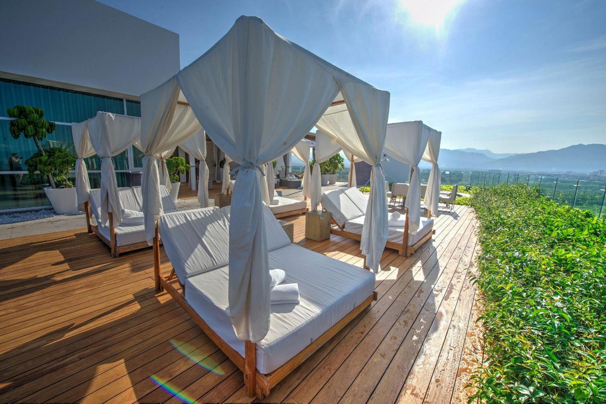 The Grand Luxxe Three Bedroom Spa Suite Nuevo Vallarta Exterior photo